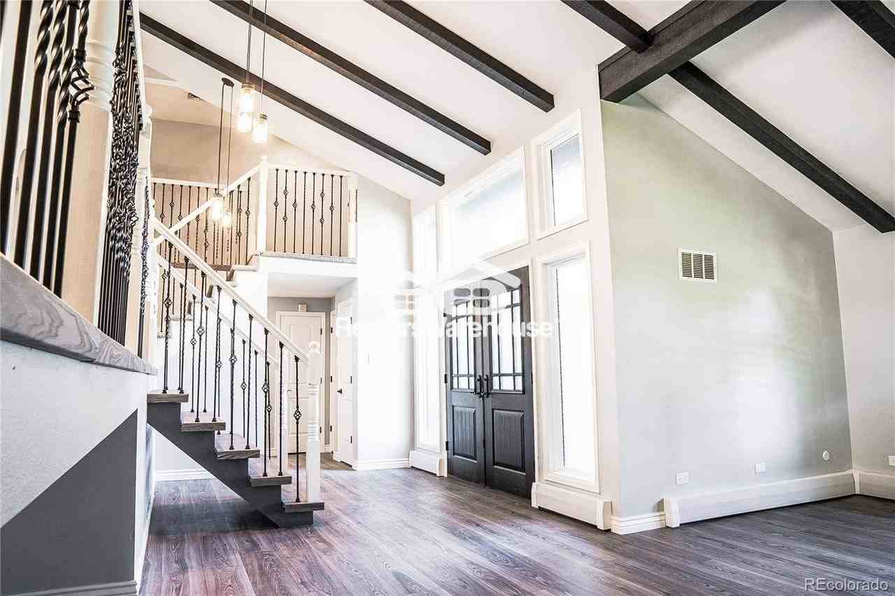 3790 S Roslyn Way - Photo 3 of 34