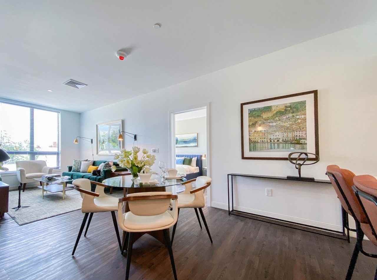 Trio Newton - Photo 3 of 22