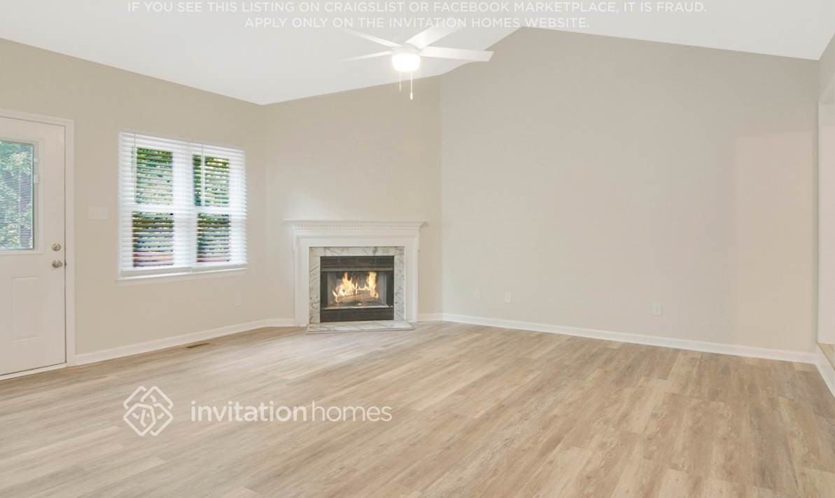 2912 Buckboard Ln - Photo 2 of 17