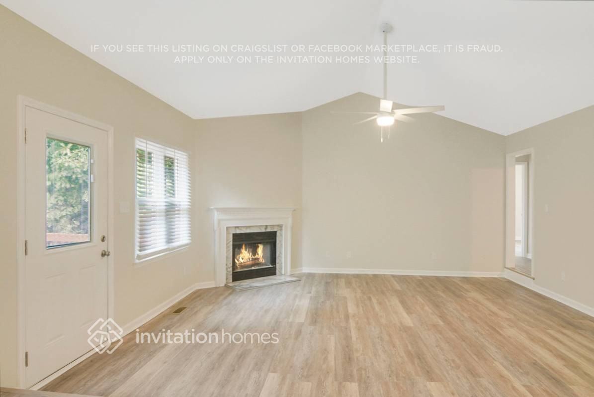 2912 Buckboard Ln - Photo 3 of 17