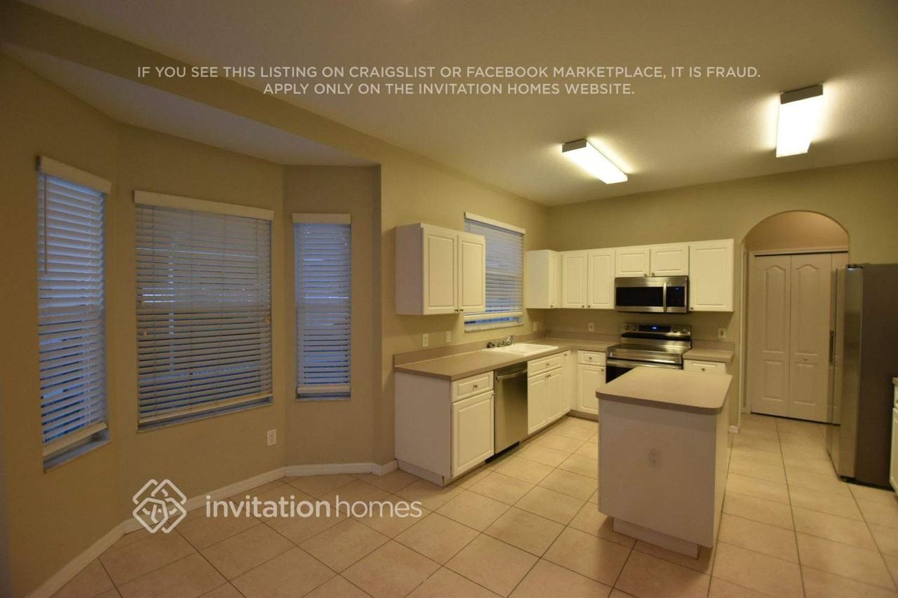 3409 Gray Whetstone St - Photo 4 of 20