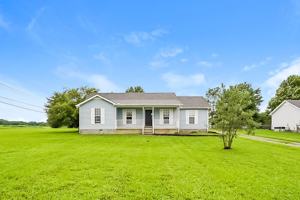 featured image of 1600 Rock Springs Midland Rd