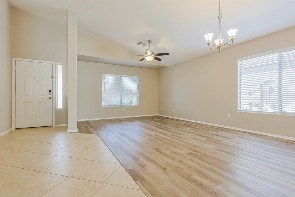 23125 S 215th St - Photo 6 of 19