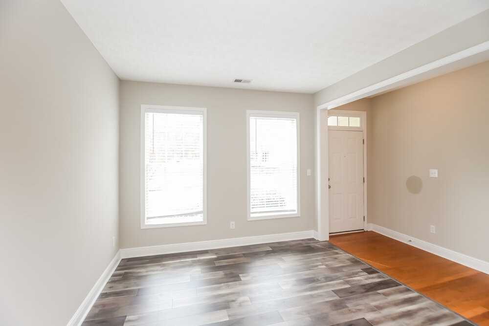 7038 Hillcrest Chase Ln - Photo 5 of 18