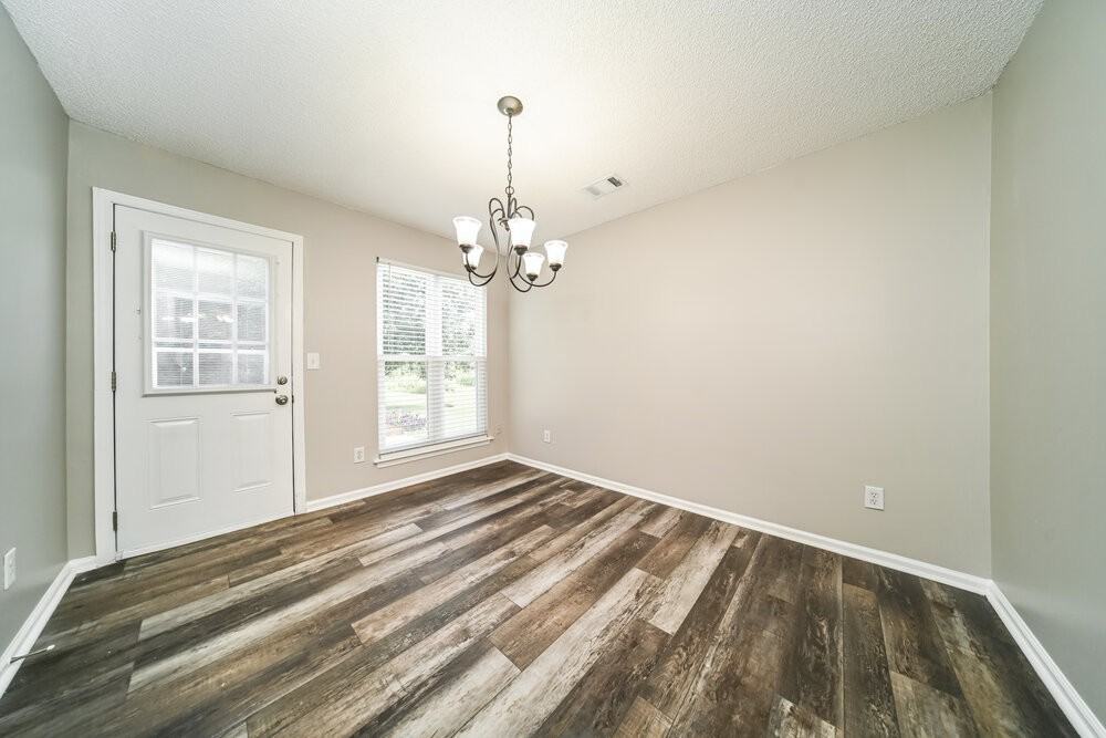 213 Tyler Trce - Photo 6 of 17