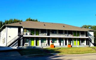 featured image of 4948 Gaston Ave