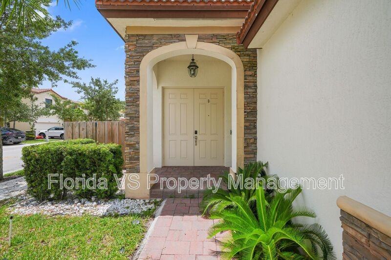 10016 Nwter - Photo 3 of 50