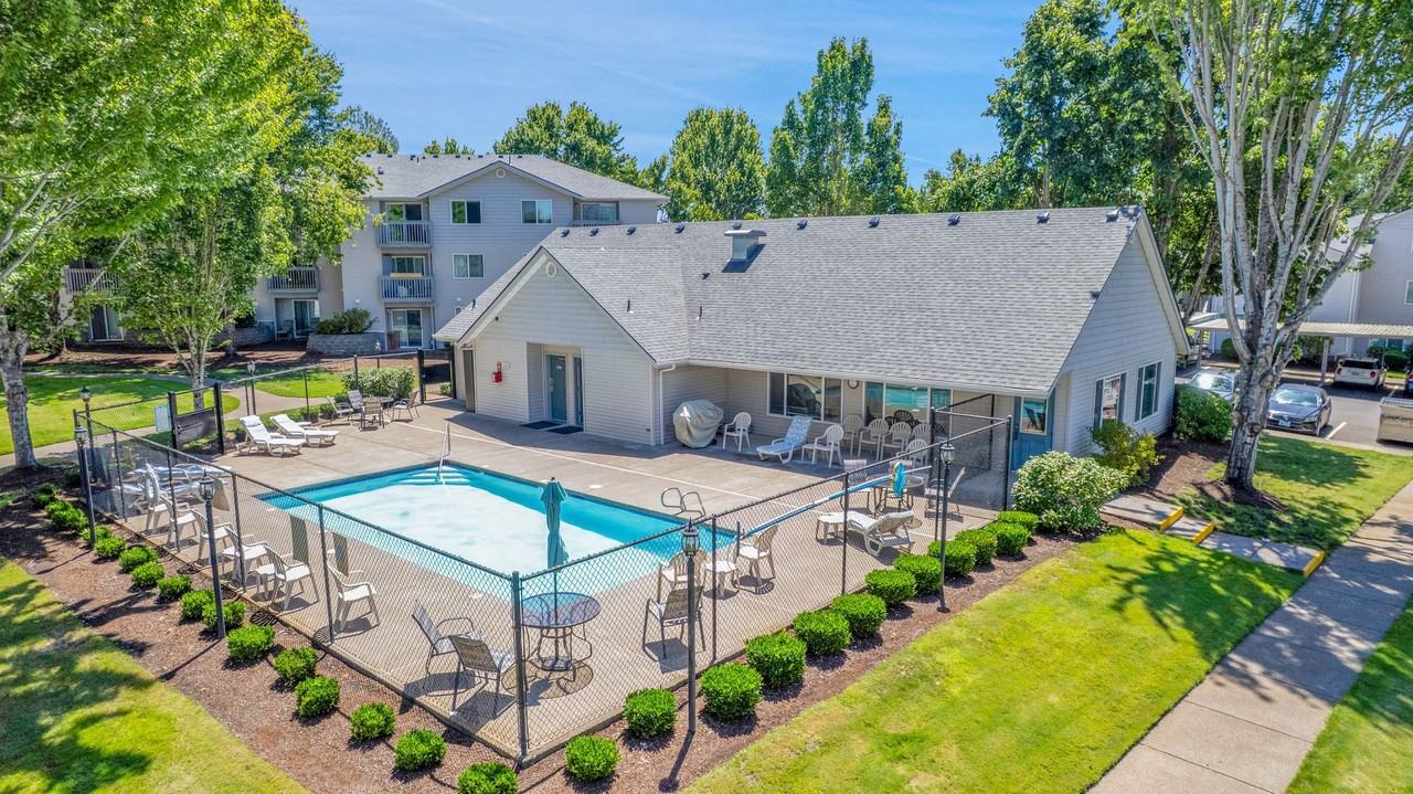 Discover Your Corvallis Escape: Near the River, Trails, and Parks - Photo 3 of 36