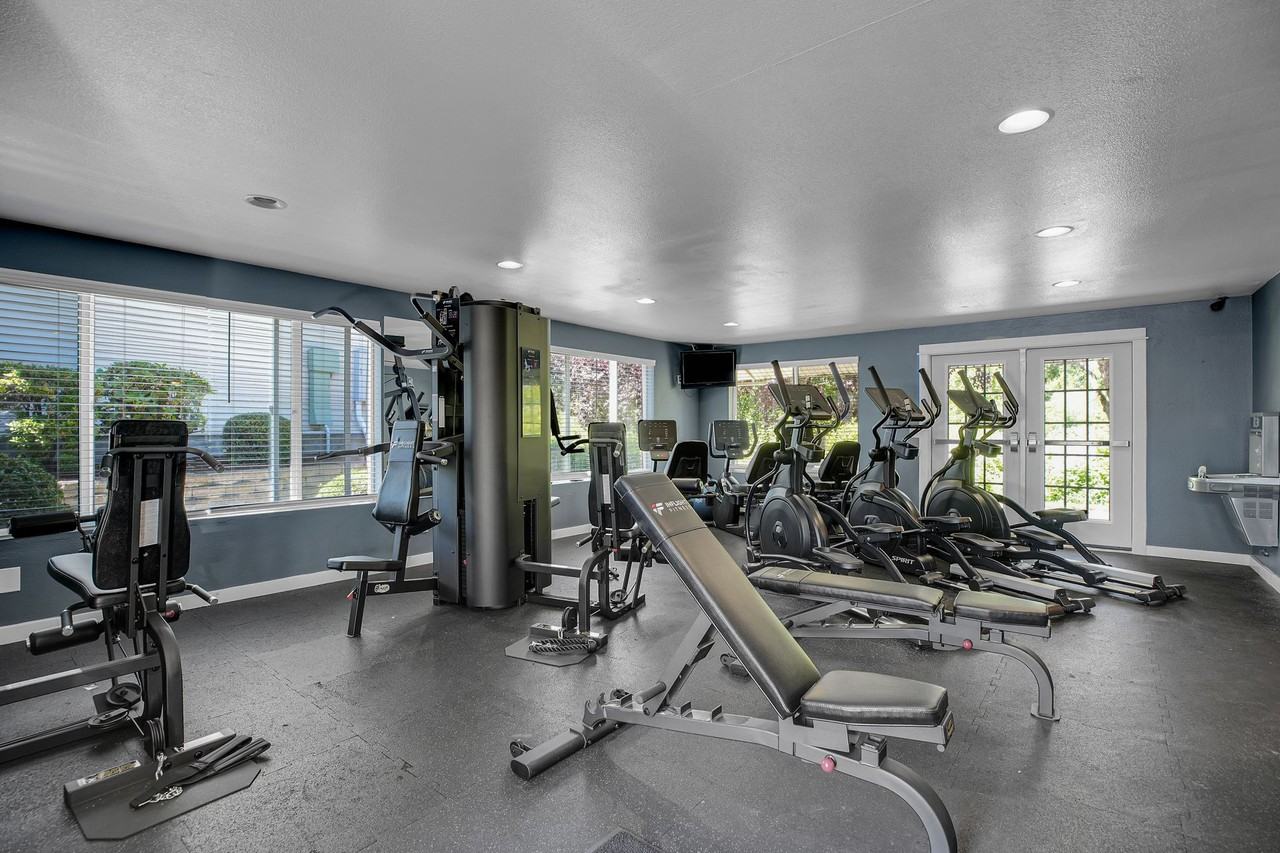 Discover Your Corvallis Escape: Near the River, Trails, and Parks - Photo 6 of 36