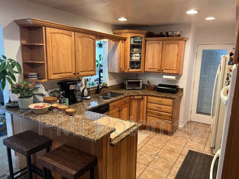 12618 Kavanaugh Ln - Photo 6 of 44