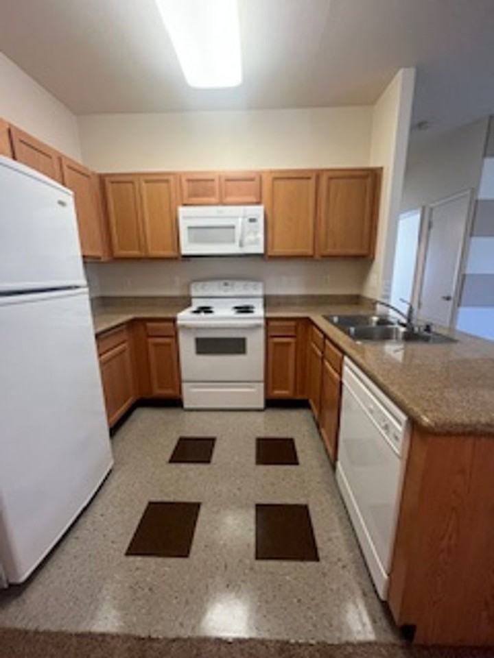 VALLEY OAK - Photo 5 of 19