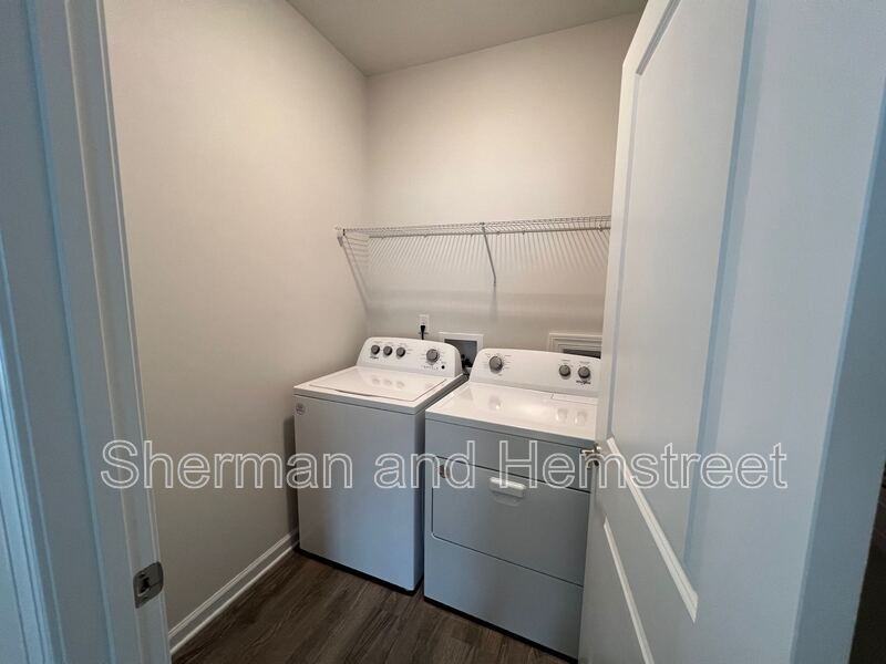 5035 Mimosa Dr - Photo 7 of 12