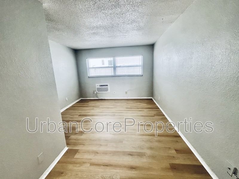 1801 5th St N #3 - Photo 2 of 8