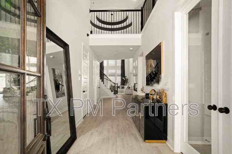 31215 Hastings Creek Ln - Photo 2 of 28