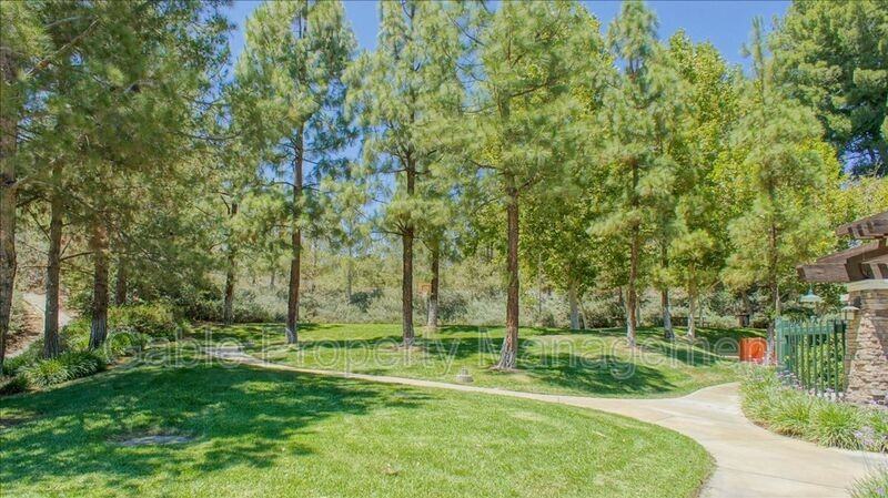 26530 Big Horn Way - Photo 3 of 5