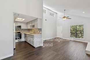 6646 E Lovers Ln #104 - Photo 1 of 1
