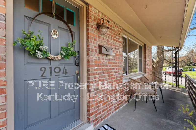 2104 Tamarack Dr - Photo 2 of 24