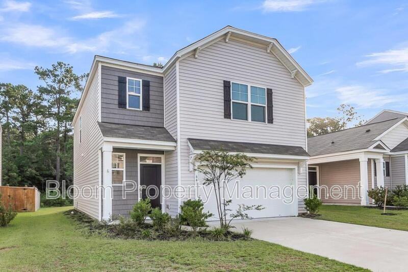 641 Silver Spruce St - Photo 2 of 39