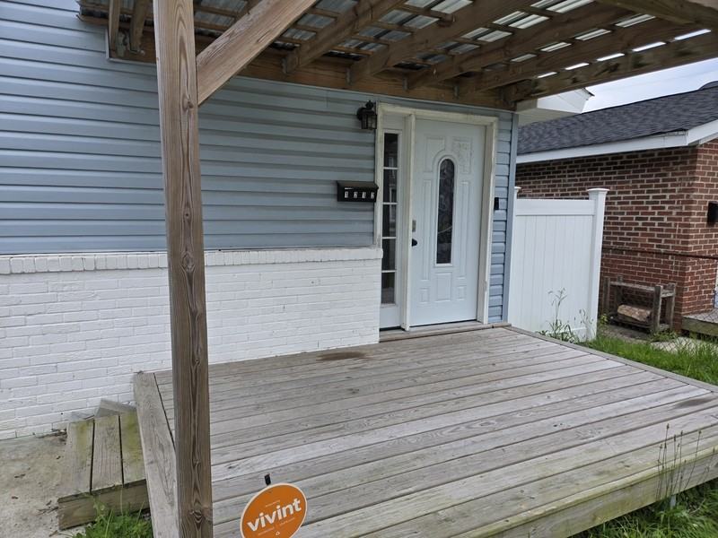 1212 Shell Rd - Photo 2 of 19