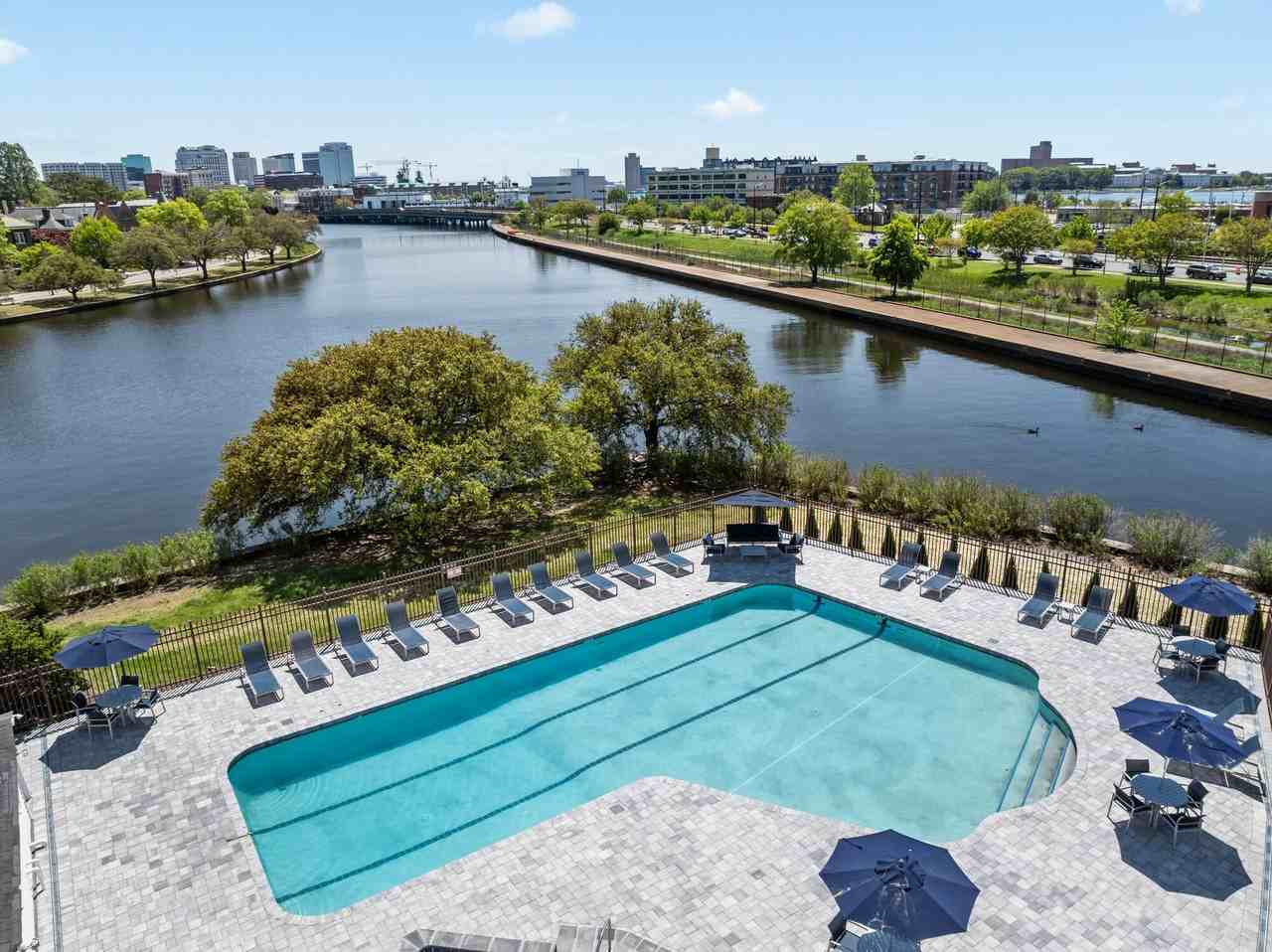 Pembroke Towers - Photo 6 of 50