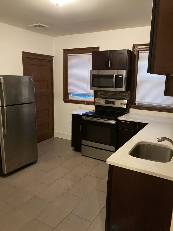 98 Topliff Street #2 - Photo 3 of 9