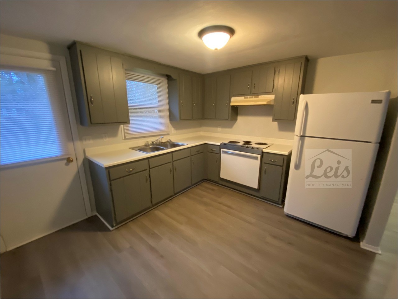 212 N Main Street, Apt. 4B - Photo 7 of 11
