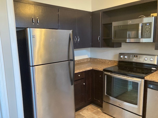 2912 H Avenue - Photo 4 of 16