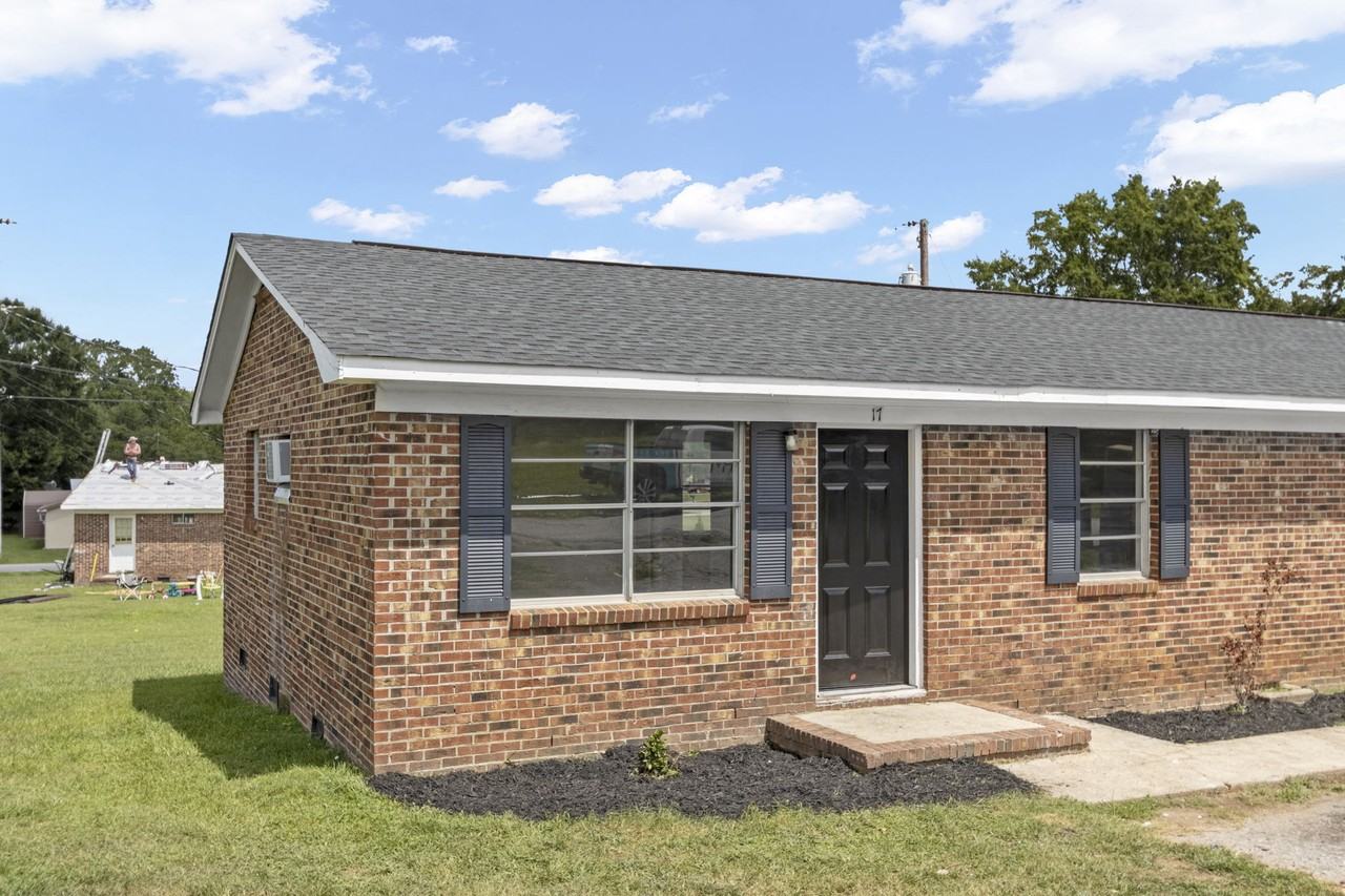 700 Brook Street - Photo 2 of 12