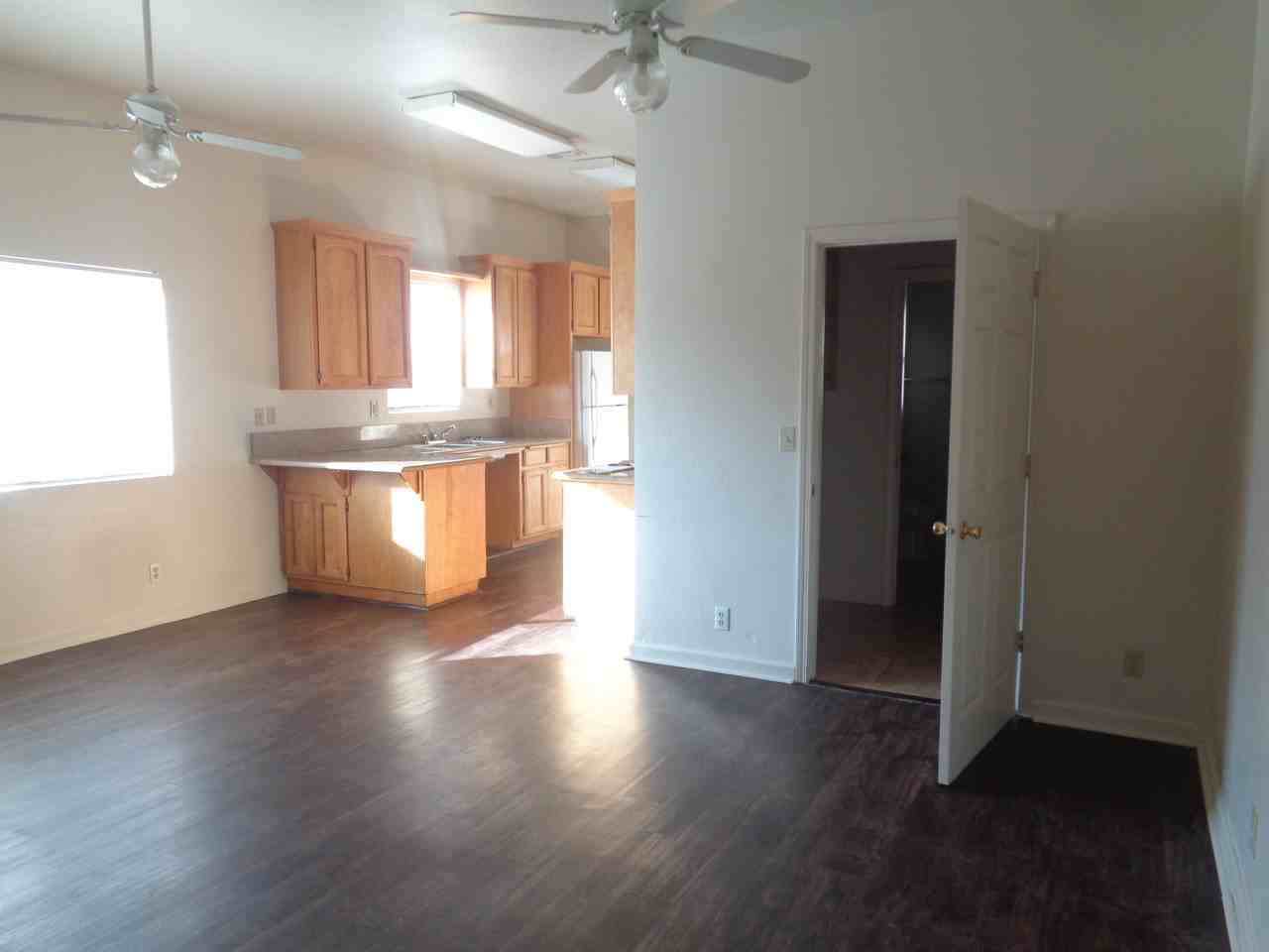 275 Kentucky Street - Photo 3 of 9