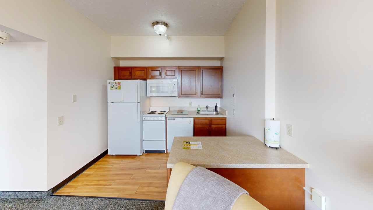 Roosevelt House I - Photo 2 of 33