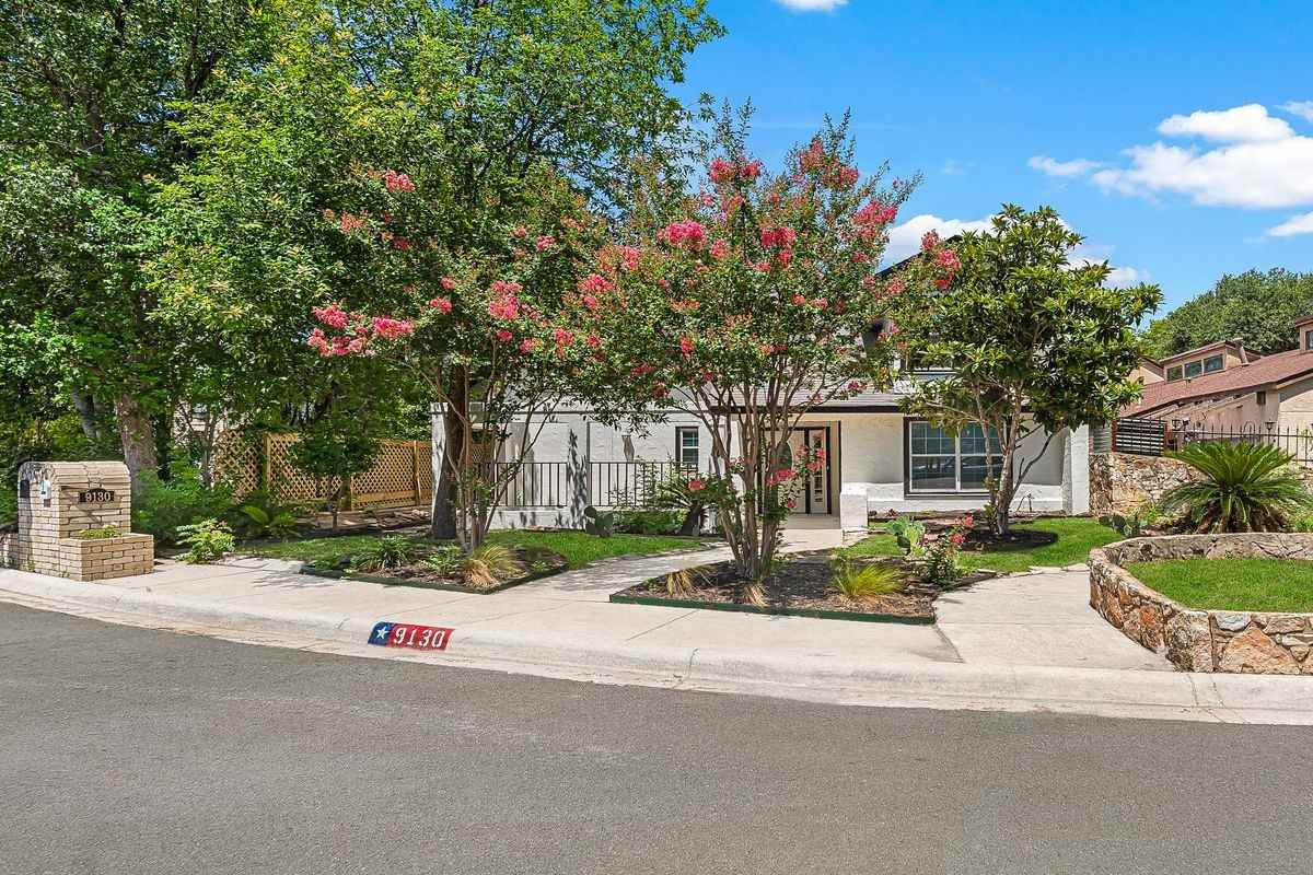 9130 Windgarden - Photo 2 of 32