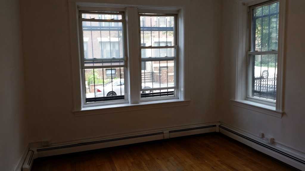 46 Park Vale Avenue #1 - Photo 3 of 10