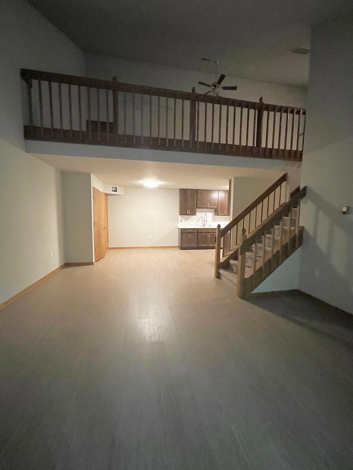 6801-6865 South 68th Street - Photo 2 of 45