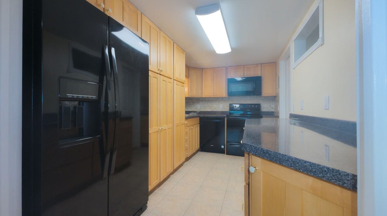 207 5th Ave Sw - Photo 3 of 30