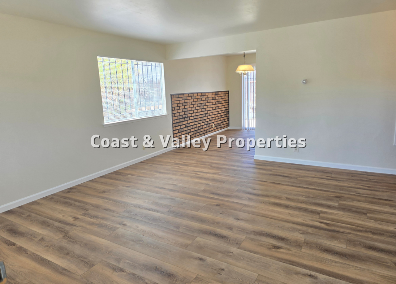 1741 Flores St - Photo 2 of 10
