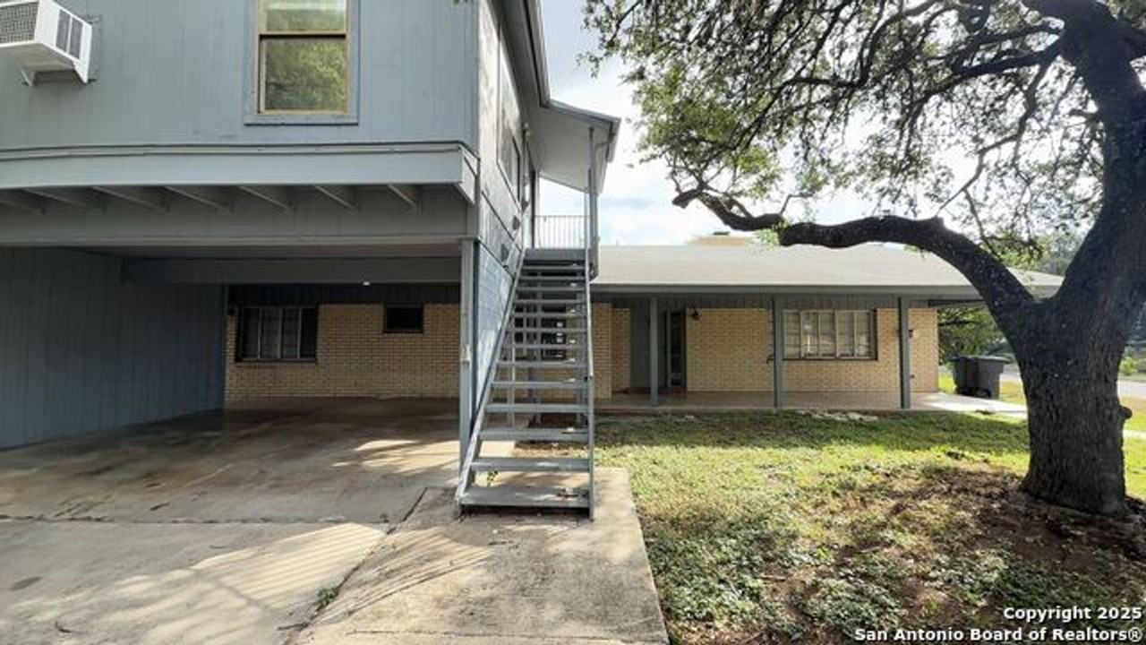 3815 Ridgeline - Photo 2 of 26