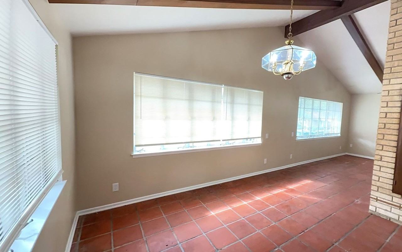 3815 Ridgeline - Photo 5 of 26