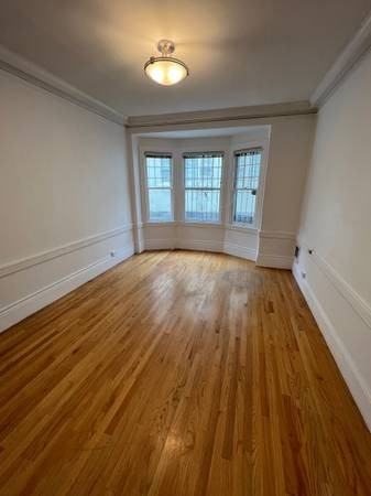 646 O'Farrell St - Photo 5 of 9