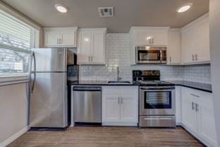 2420 E 8th St #01 - Photo 1 of 1