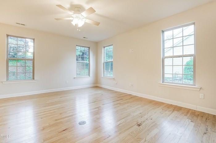 124 Owensboro Ct - Photo 2 of 5