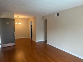 featured image of 3901 Whitland Ave #20