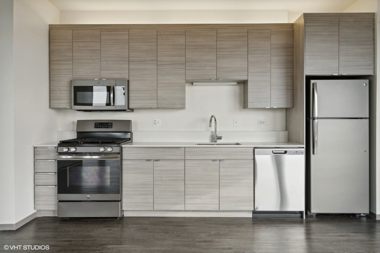 1904 N Milwaukee Ave #606 - Photo 4 of 12