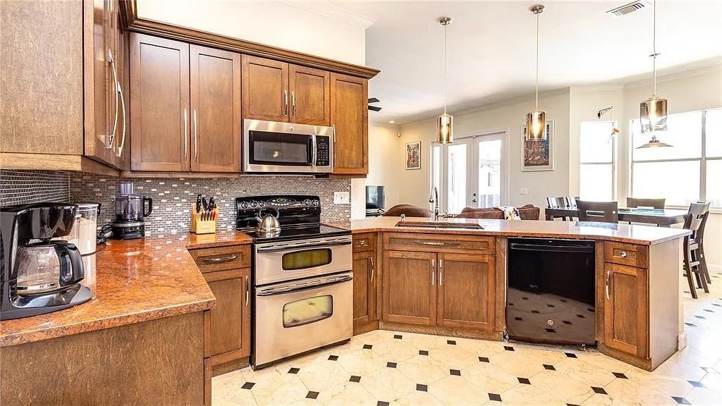 2734 Eagle Lake Dr #NA - Photo 7 of 15