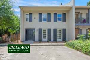 featured image of 301 Kingston Dr #301