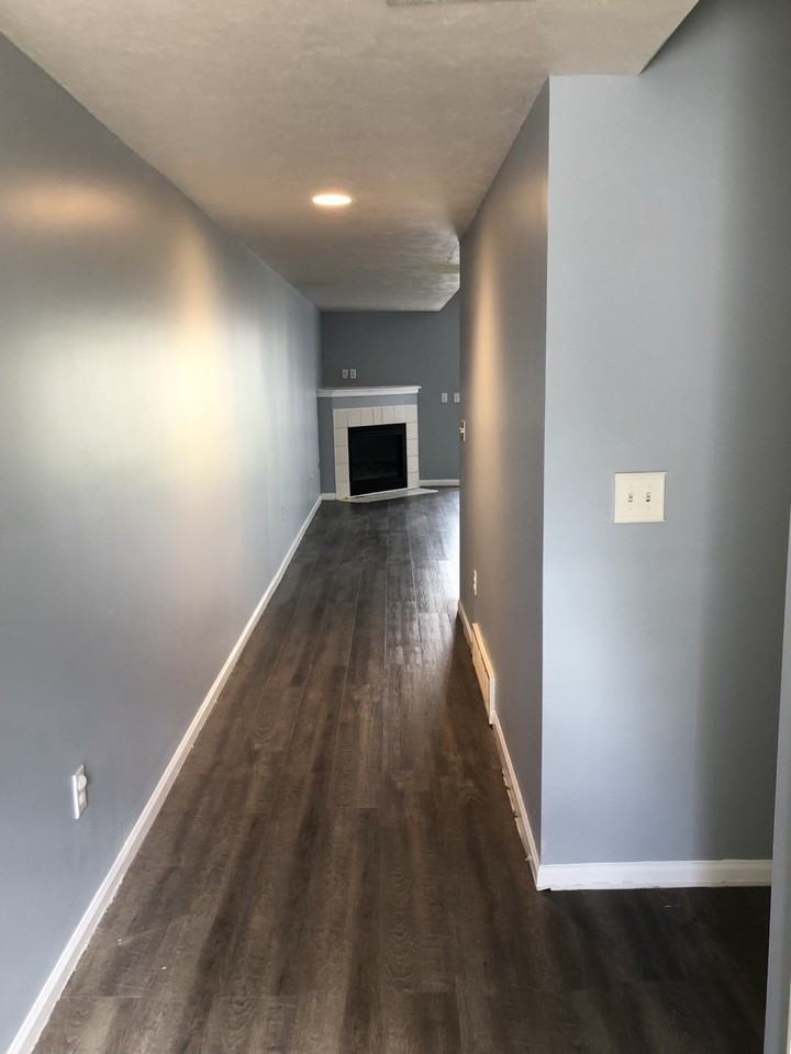 3305 Park Ridge Ln Ne #10 - Photo 3 of 27