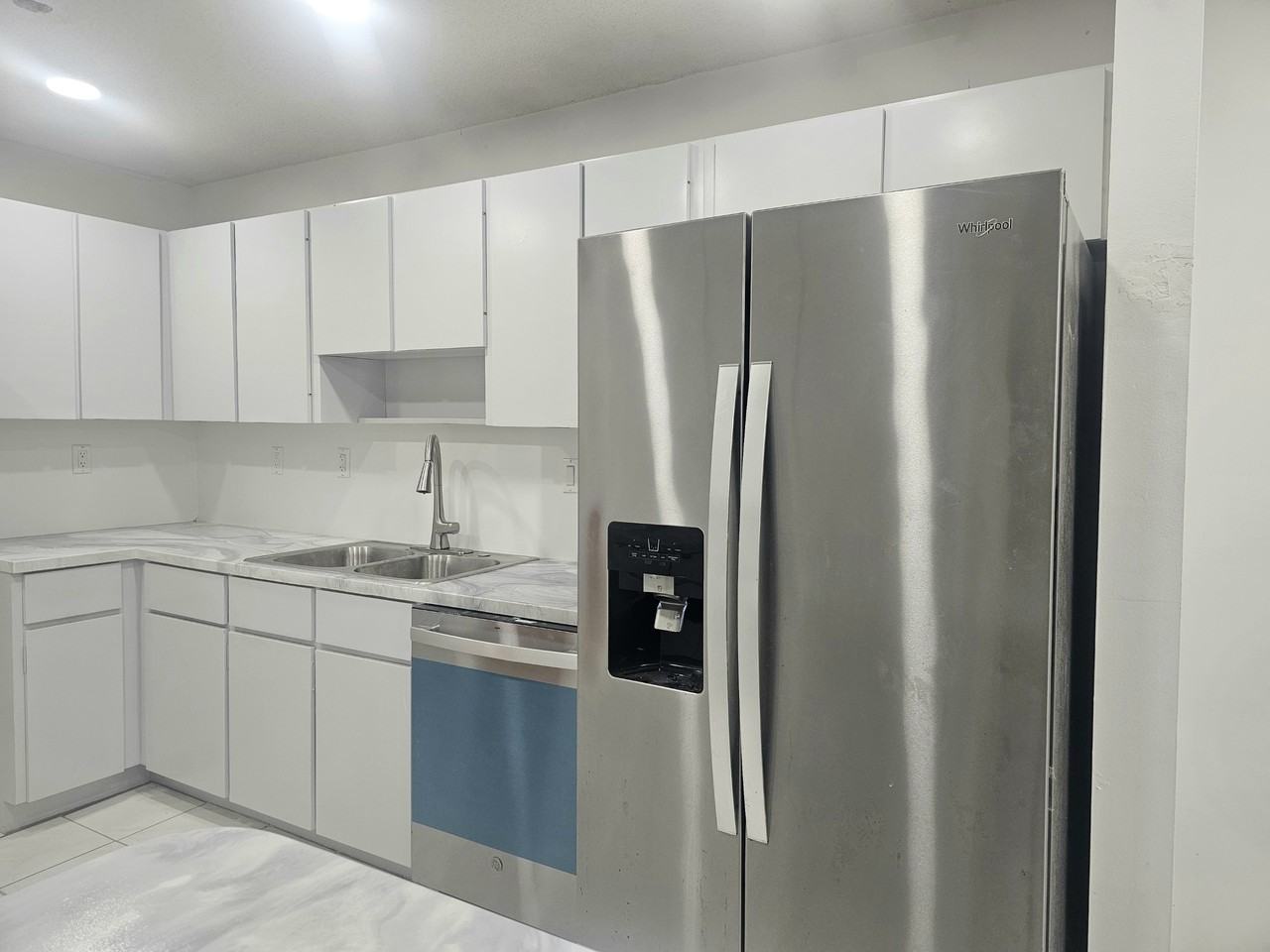 14203 Sw 54th St #NA - Photo 2 of 10