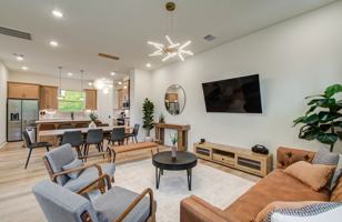 featured image of 3311 Daphne St #3311