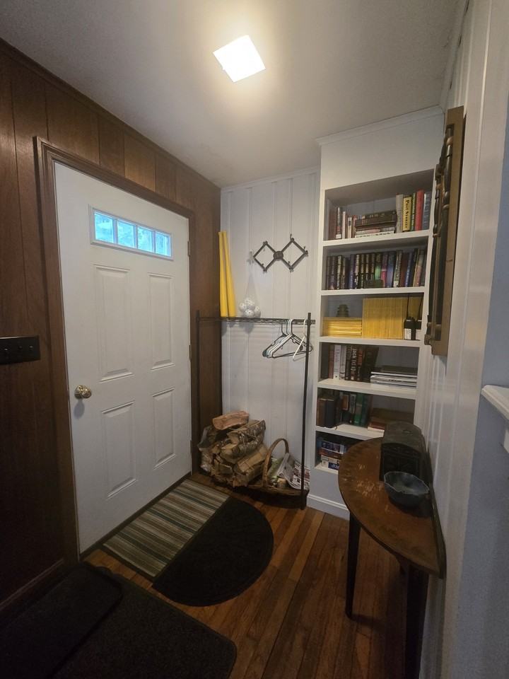 146 Wellington Rd #NA - Photo 5 of 35