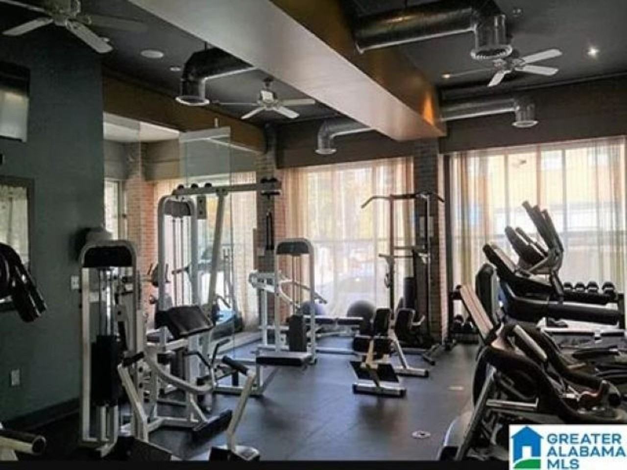 2020 5th Ave S #139 - Photo 3 of 8