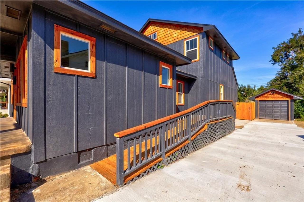2029 Nw 19th St - Photo 4 of 38